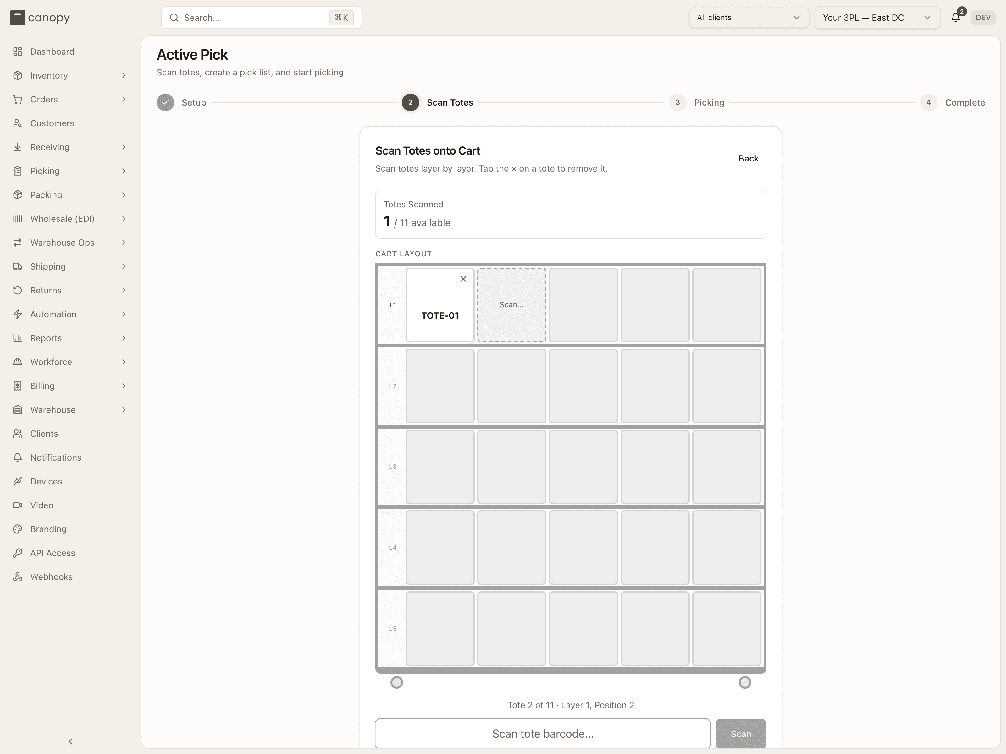 Scan Totes — the first tote on the cart, the next slot highlighted, and Start Picking already offered for one order